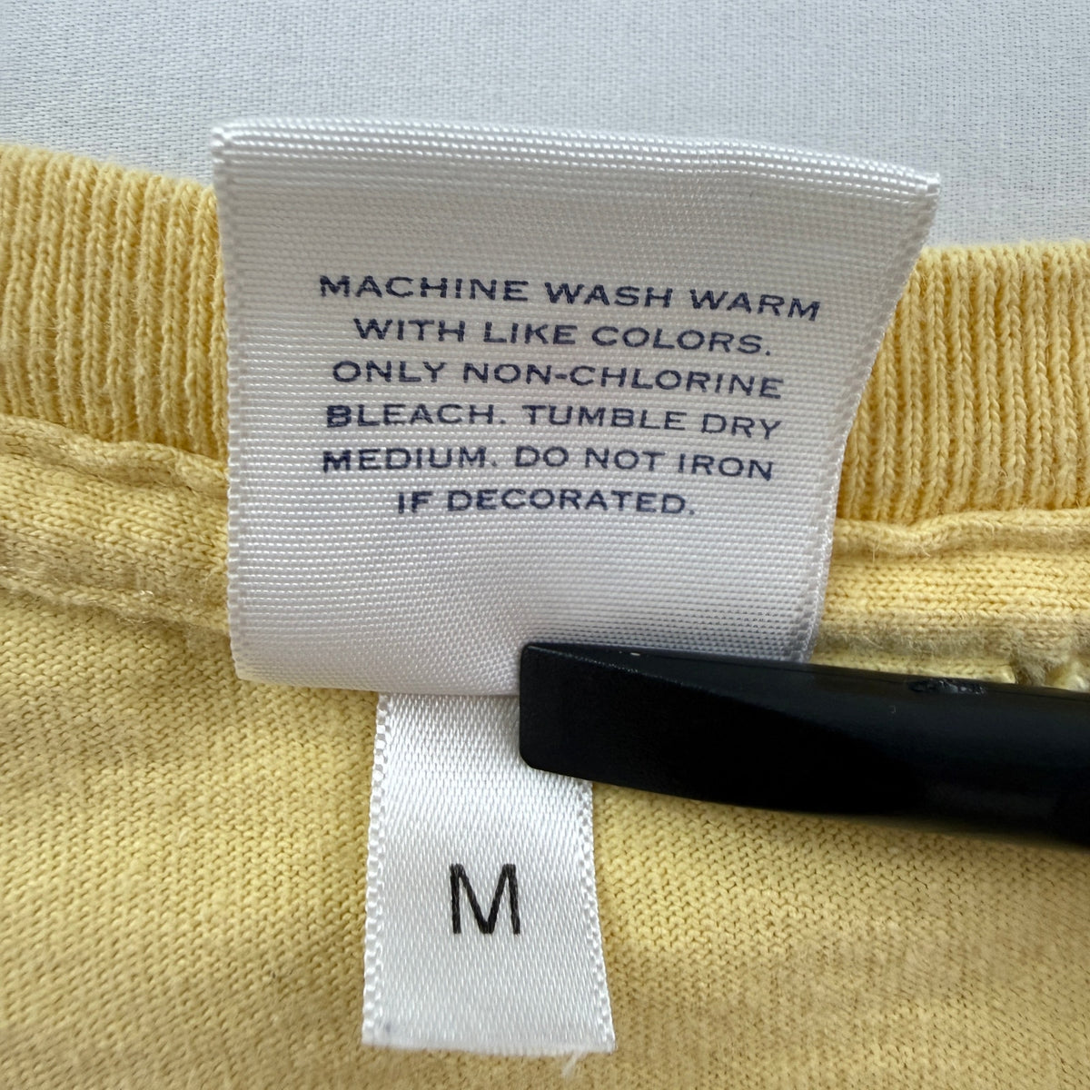 NOAH Graphic T Shirt 100% Cotton Cropped M Yellow Floral Sporty Streetwear