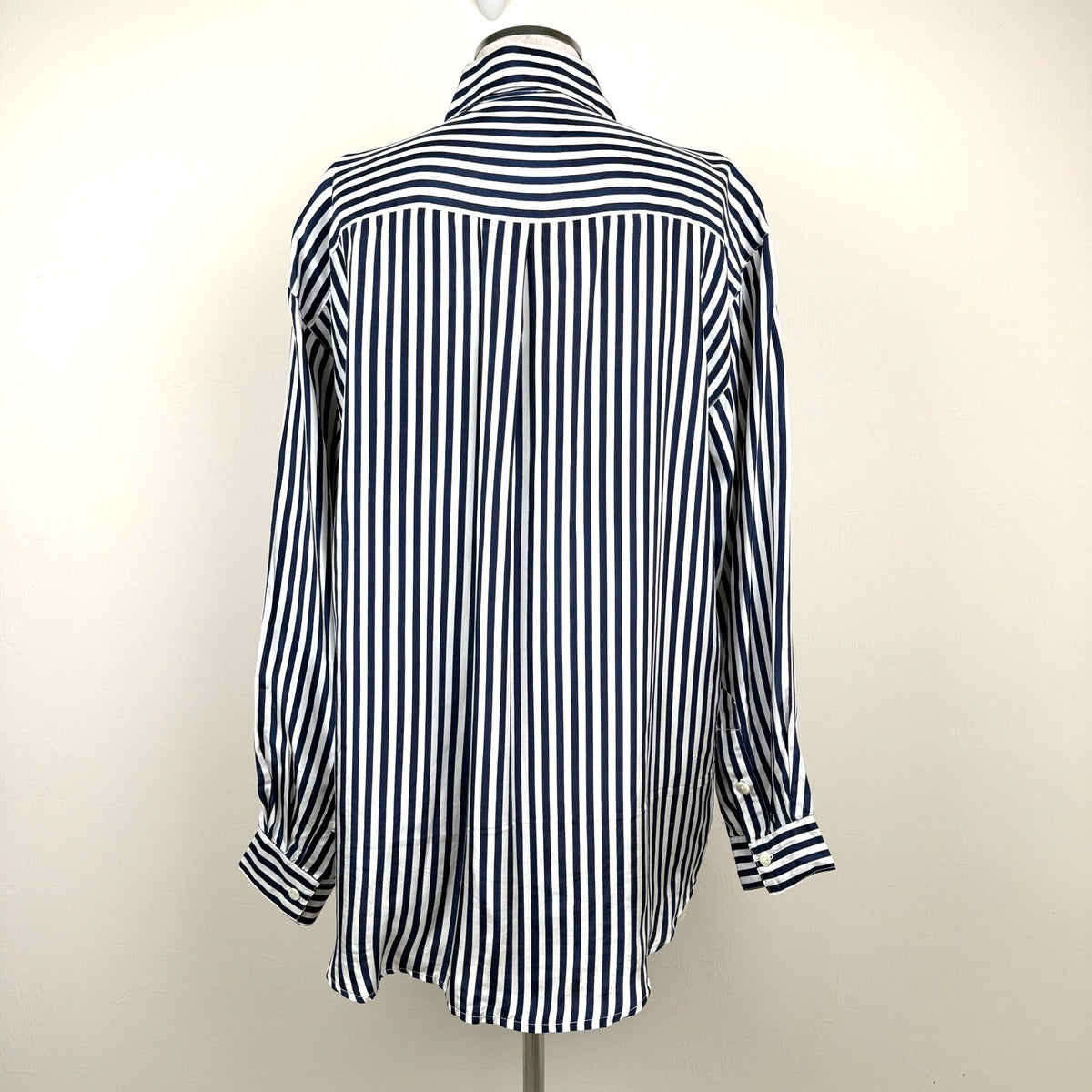 Vintage Stunt Collections 100% Silk Shirt L Navy Blue White Stripe Oversized 90s