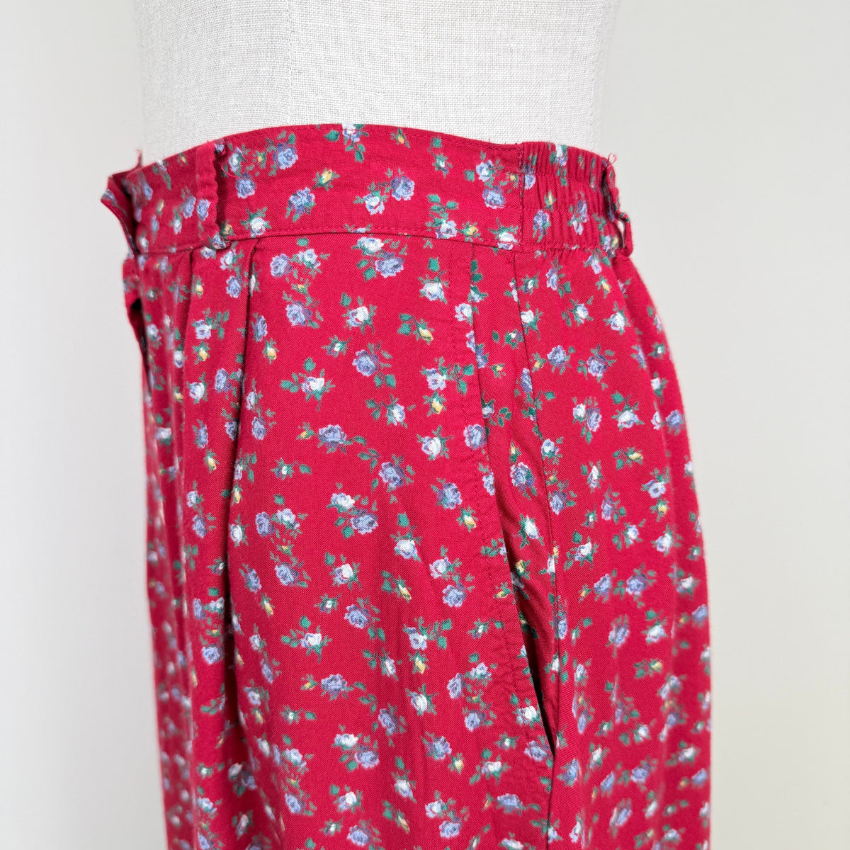 L.L.Bean Maxi Skirt Floral Cotton Red Button Front USA Made Vintage 90s Grunge