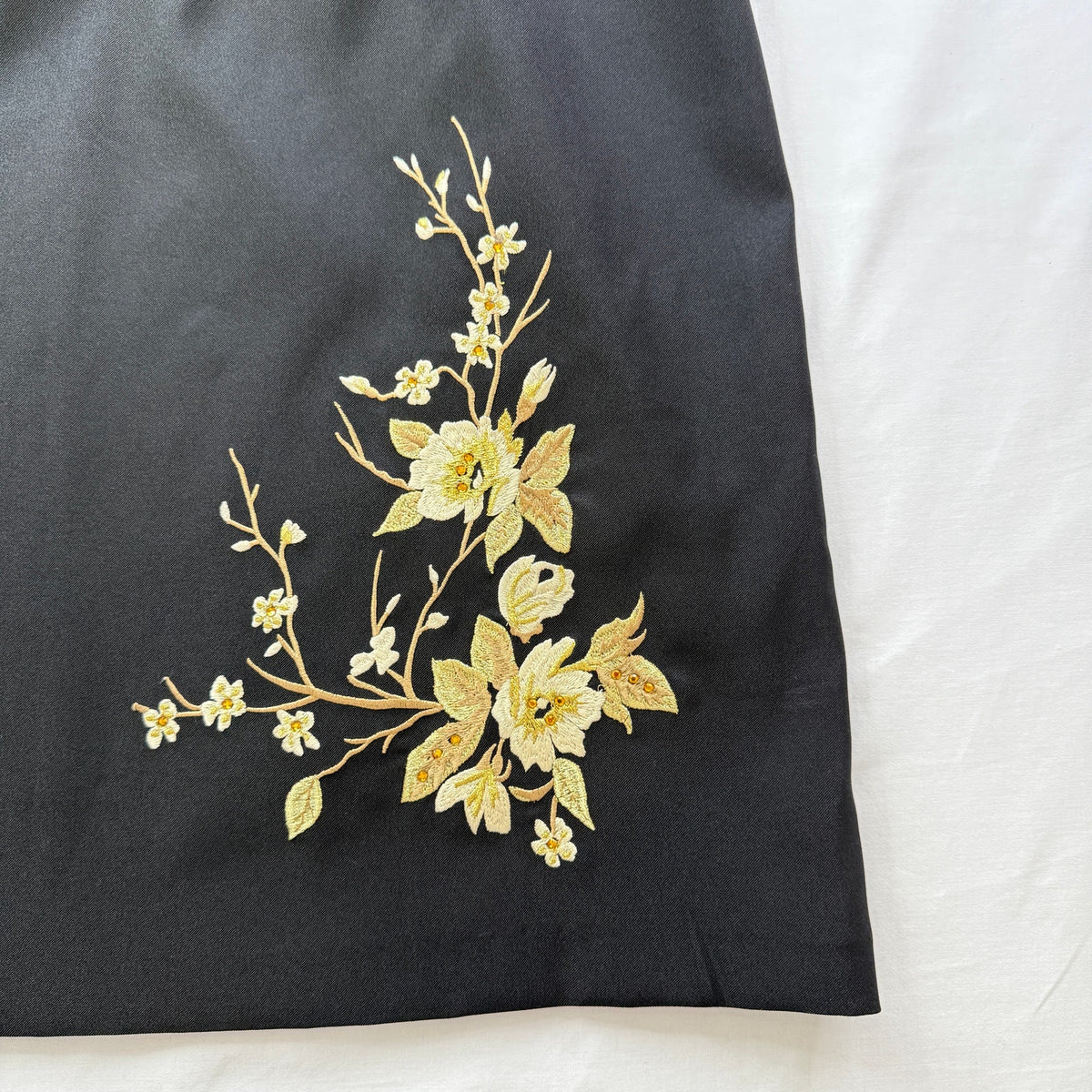 Vintage CDC Petites Black Embroidered Sheath Dress