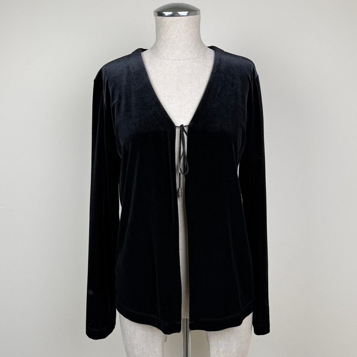 Vintage Chicos Black Velvet Cardigan Top Tie Front Long Sleeve Sz S/4 Goth 90s
