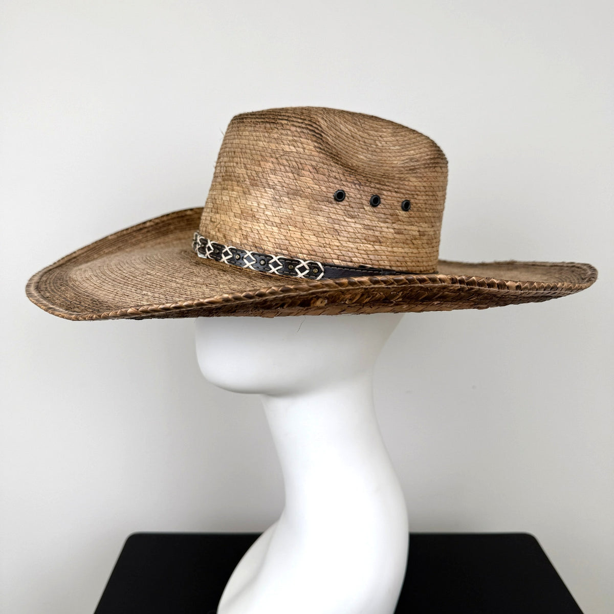 Cody James 20X Straw Cowboy Hat Brown Leather Band Western Rodeo
