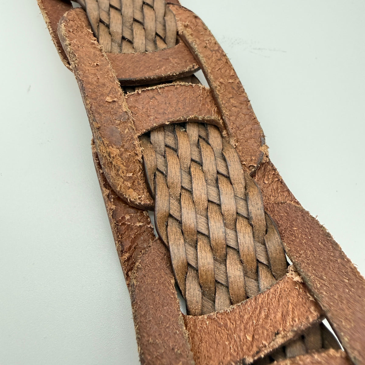 Vintage Y2K Levi's Genuine Leather Braided Belt Brown Woven Western Boho Size M