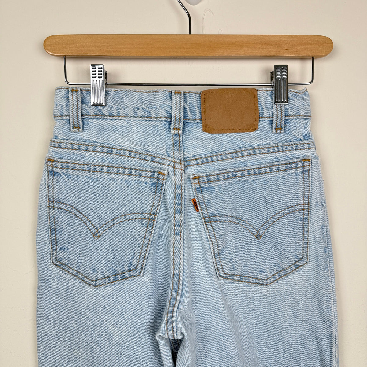 Vintage Levi's 505 Jeans Orange Tab USA Classic Fit W27 L28 90s Light Wash
