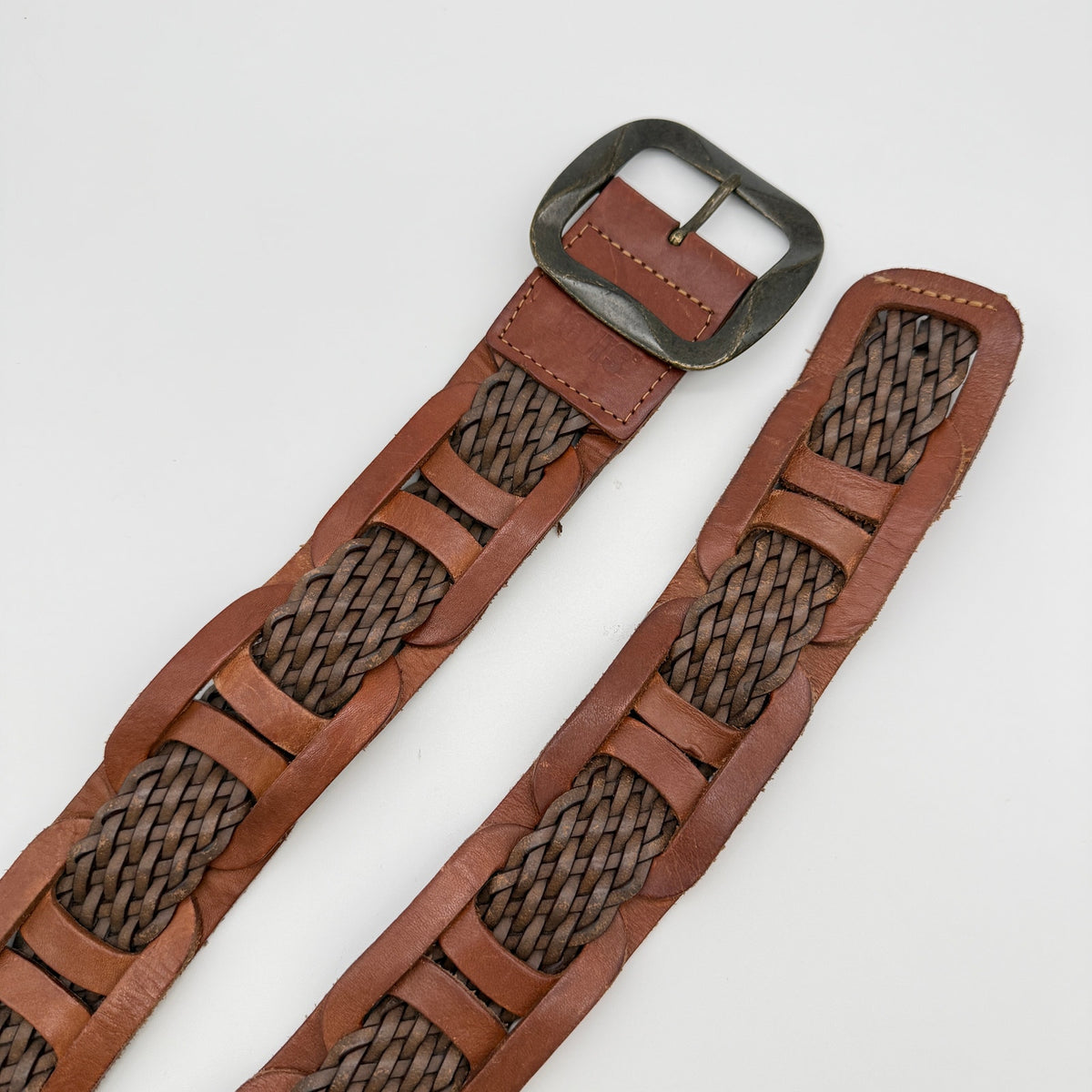Vintage Y2K Levi's Genuine Leather Braided Belt Brown Woven Western Boho Size M