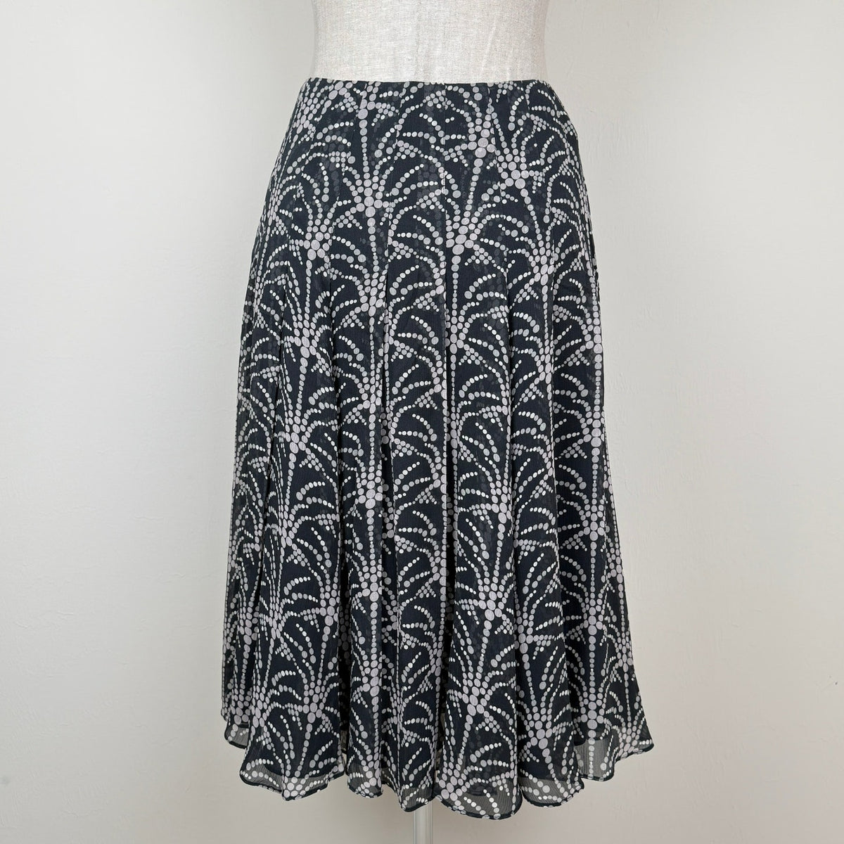 Vintage Anne Klein Silk Chiffon A-Line Skirt Size 6 Black White Dot Print