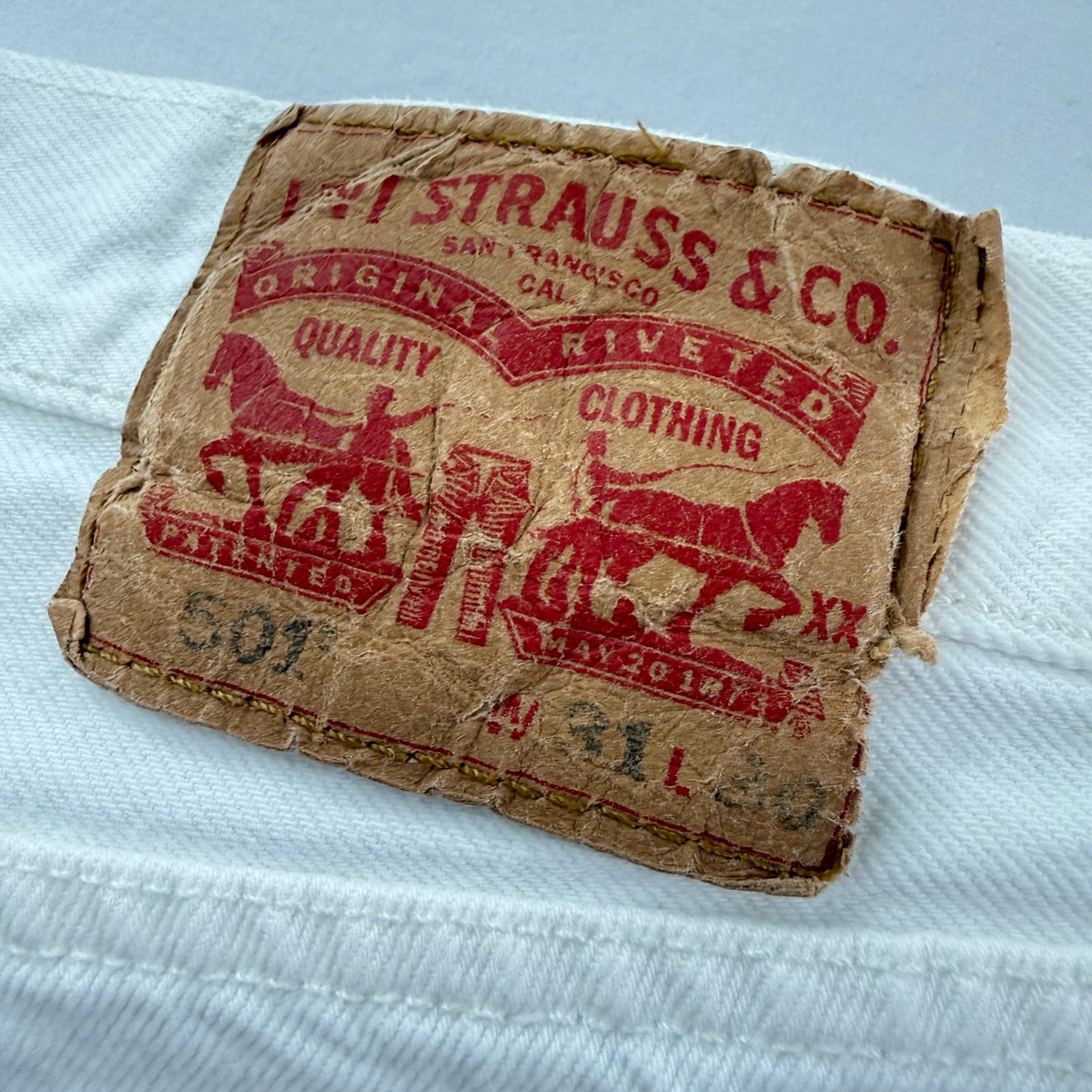 Levi's 501 Original Jeans White Cotton Straight Leg Button Fly 31x30