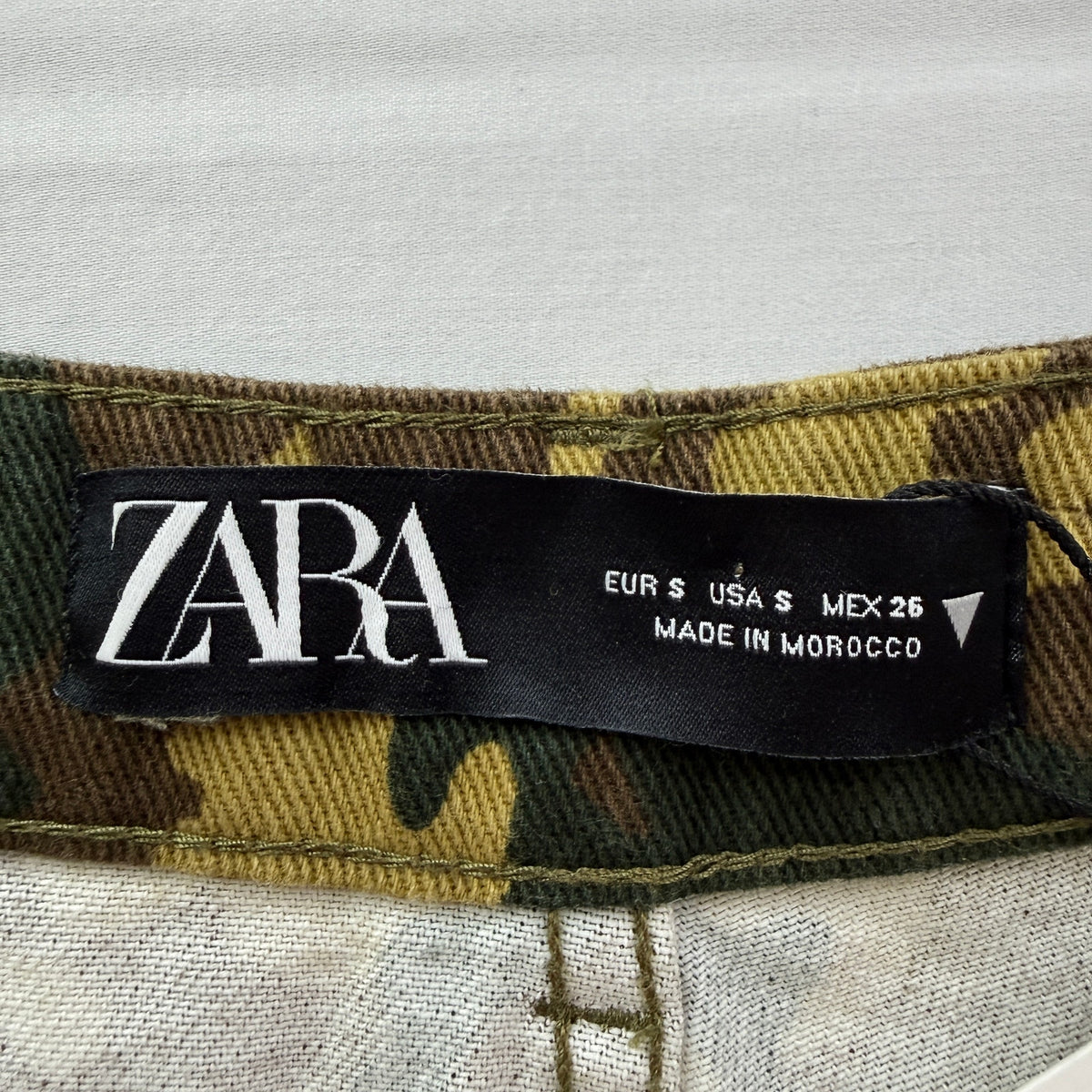 Zara Camouflage Cotton Cargo Pants