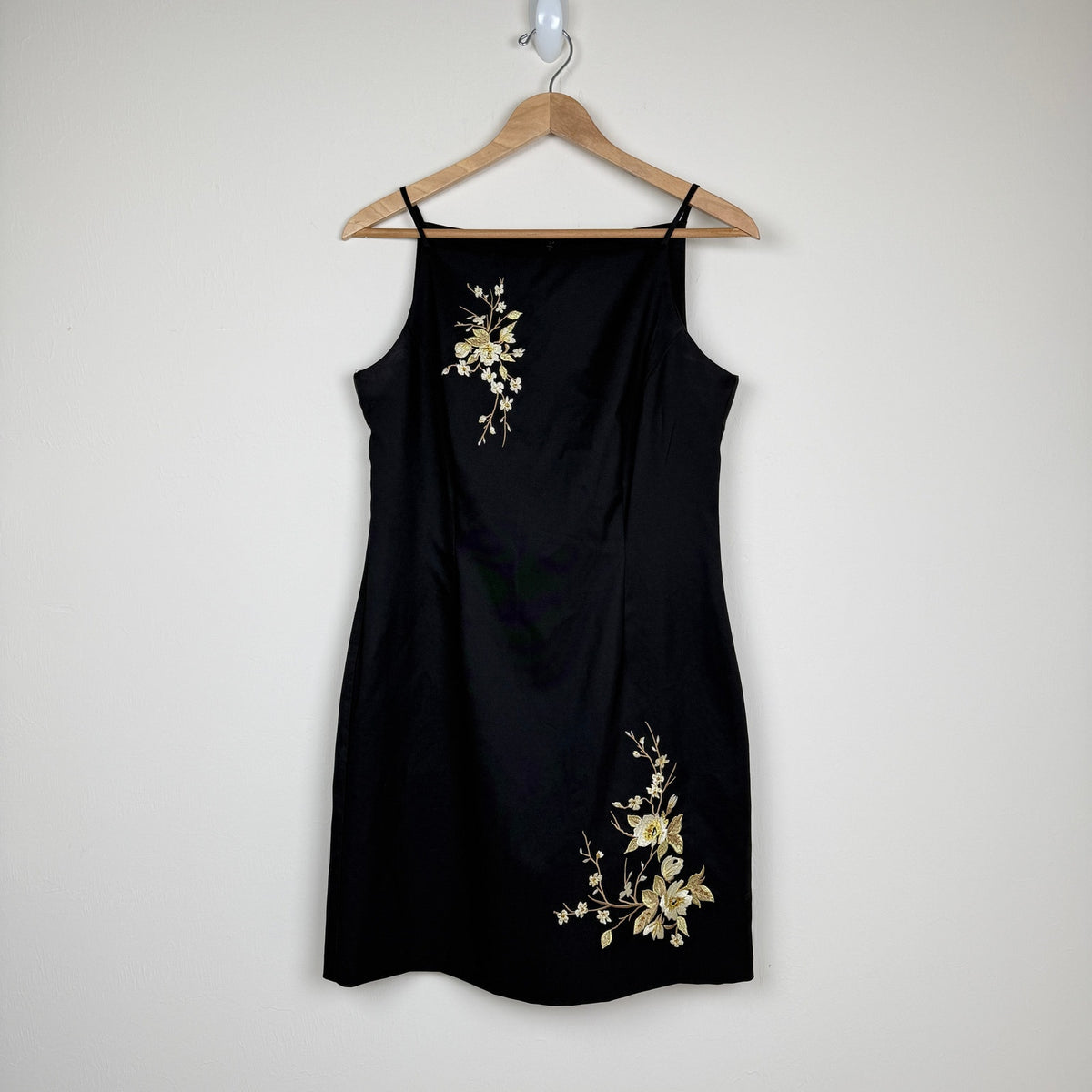 Vintage CDC Petites Black Embroidered Sheath Dress