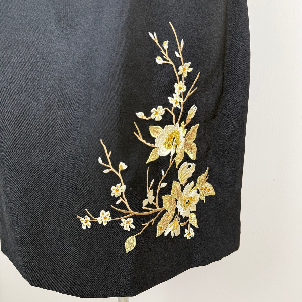 Vintage CDC Petites Black Embroidered Sheath Dress