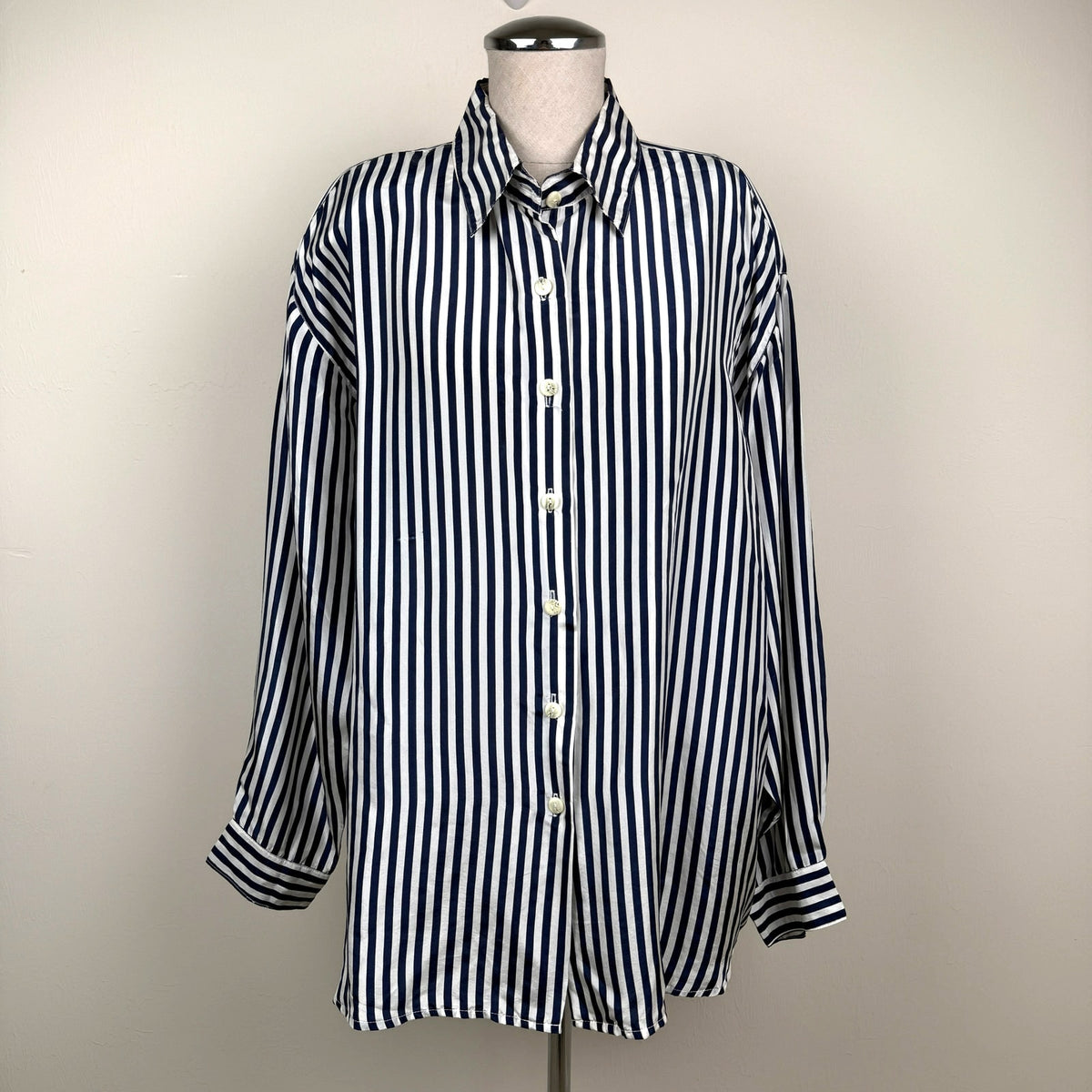 Vintage Stunt Collections 100% Silk Shirt L Navy Blue White Stripe Oversized 90s