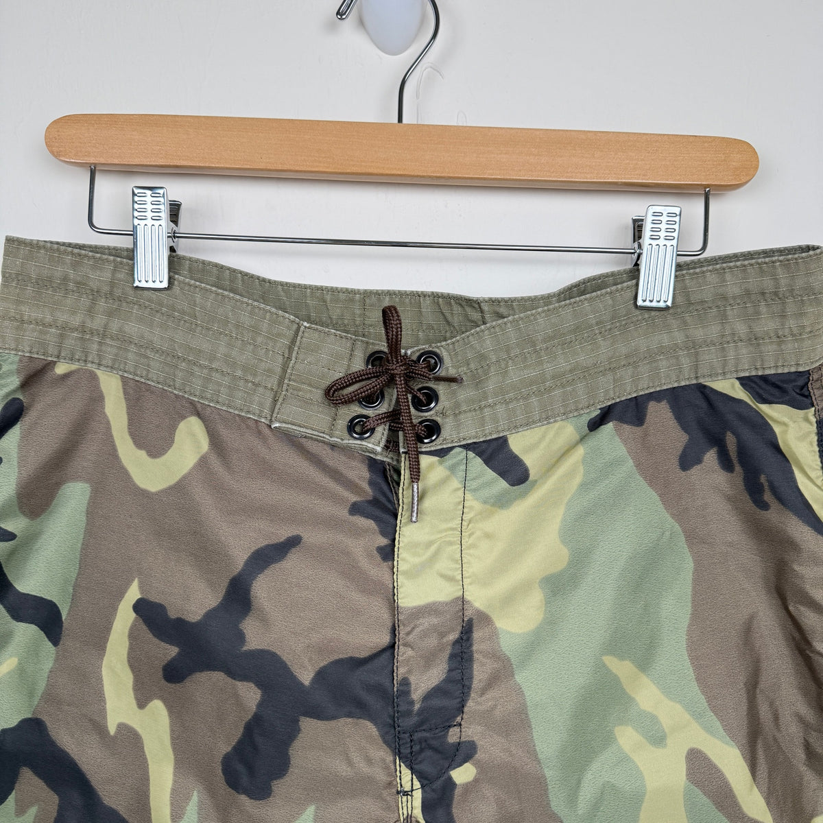 Birdwell Beach Britches Board Shorts Camo 31 Made in USA Surf Swim Pool Summer