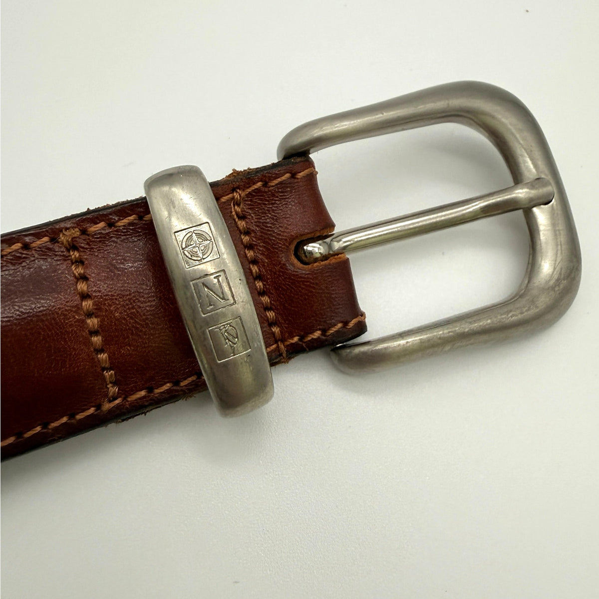 Nautica Leather Belt Brown Size 32 Made in Italy Vintage 90s Y2K Preppy Coastal