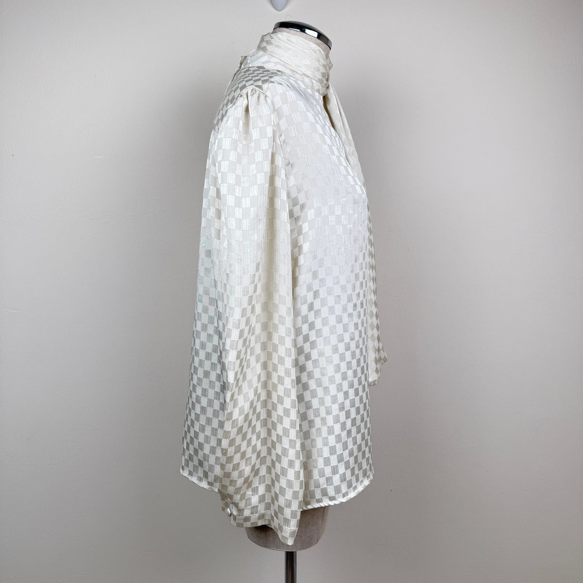 Vintage 80s Jack Winter Checkered Jacquard Tie Neck Blouse Ivory Romantic 14