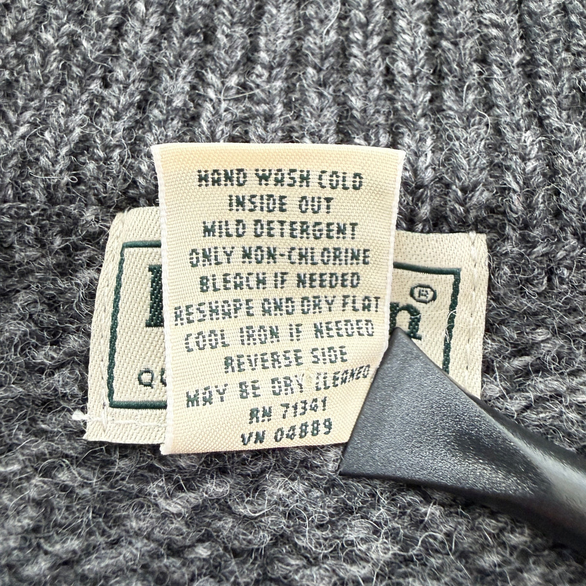 L.L.Bean Sweater 100% Lambswool Gray Henley Mock Neck Mens Large