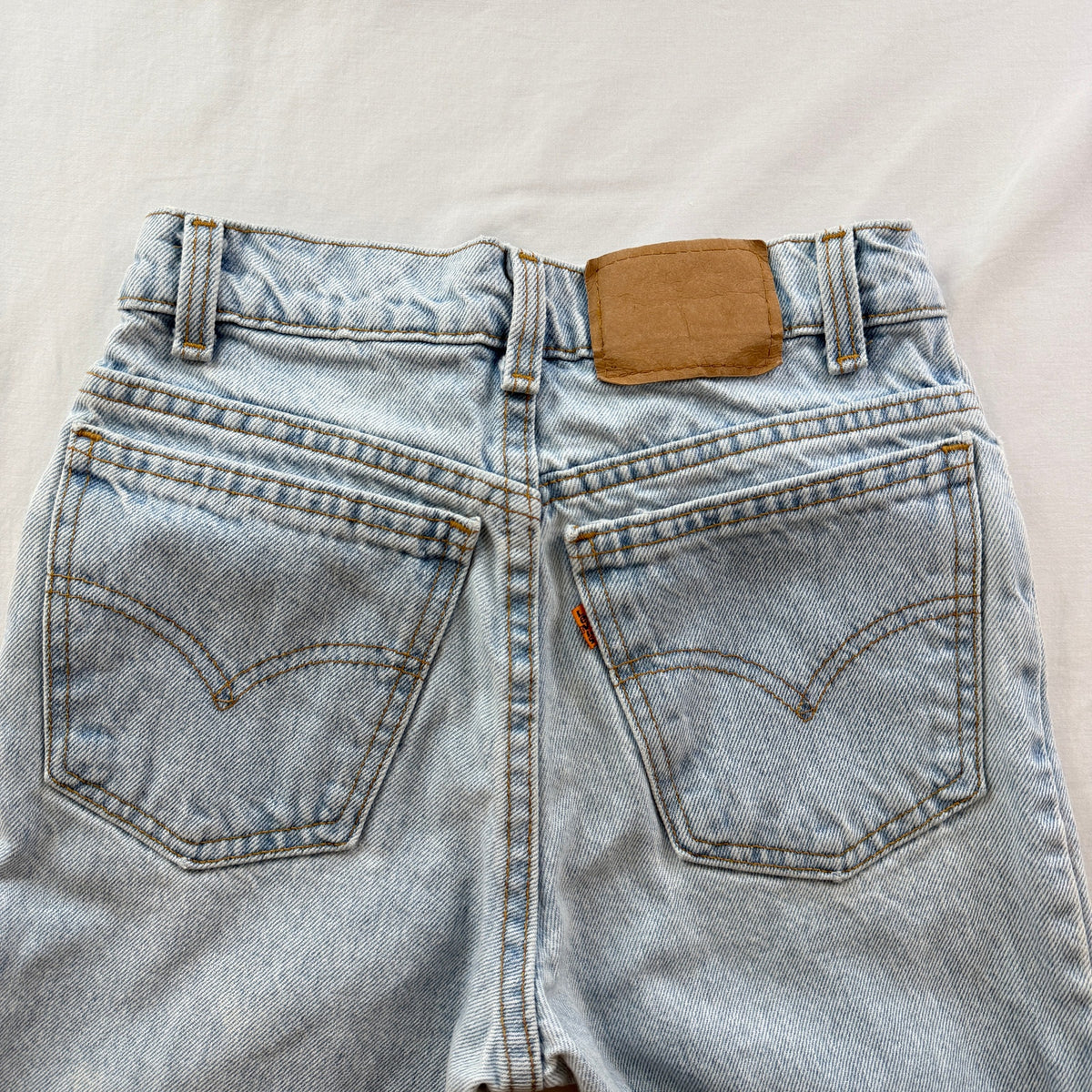 Vintage Levi's 505 Jeans Orange Tab USA Classic Fit W27 L28 90s Light Wash
